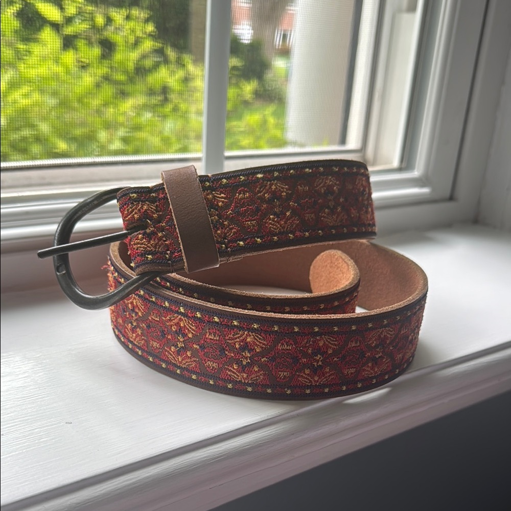 Lucky Brand Embroidered Red and Brown Belt
